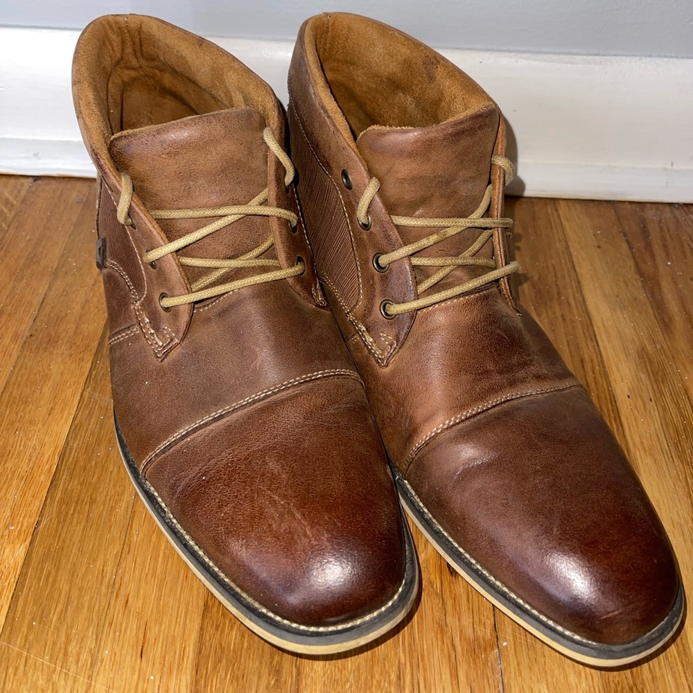 Steve Madden Brown Chukka Boots with Leather Finish